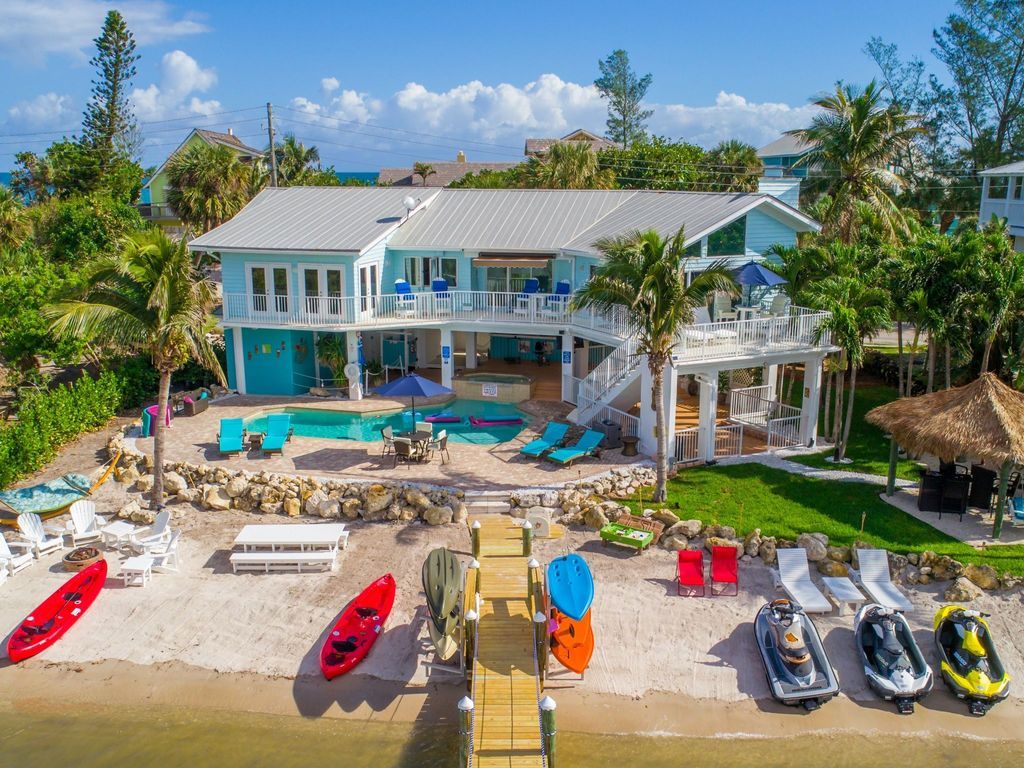 Aquarius North vacation rental property